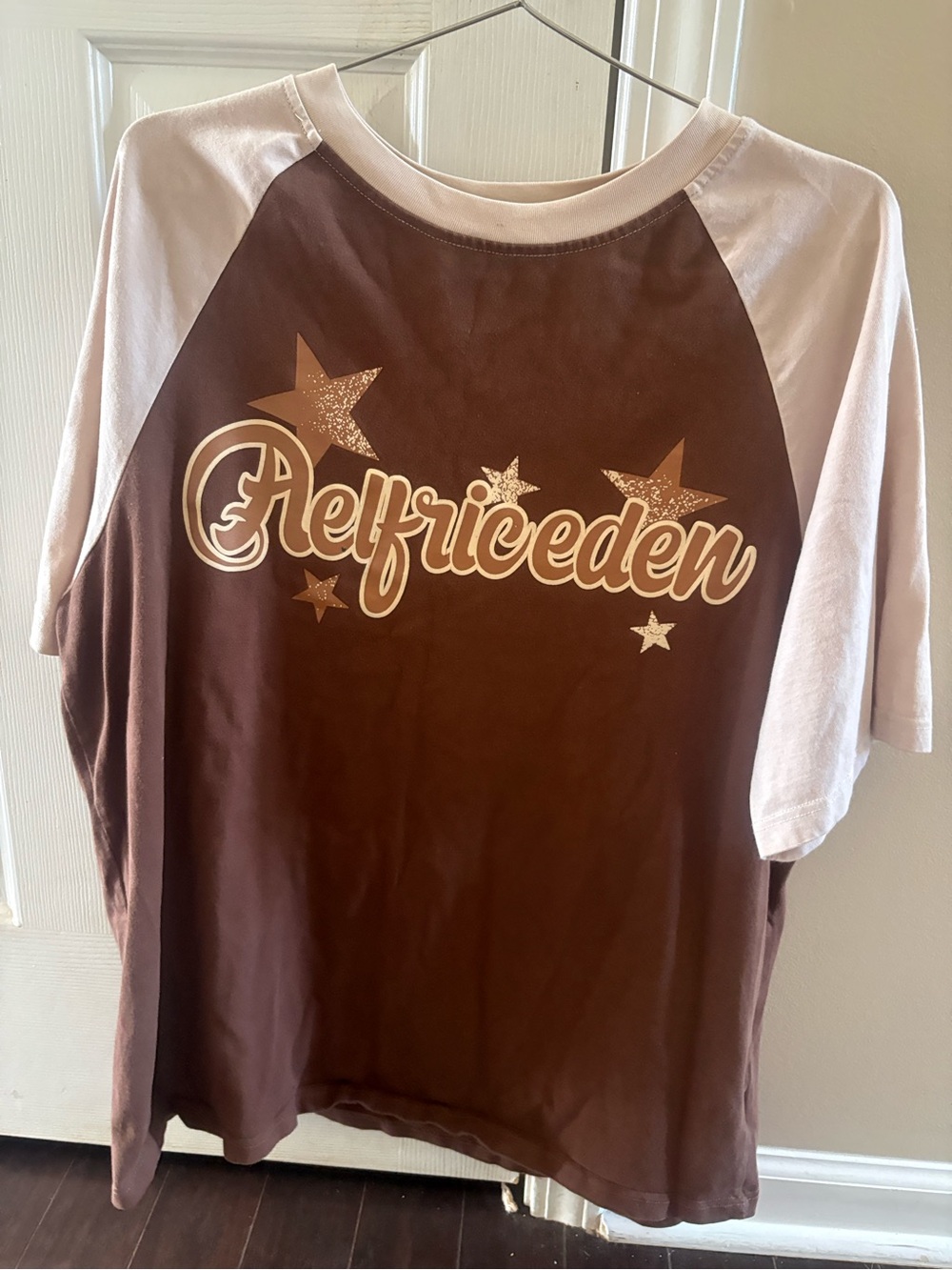 Aelfric Eden Brown and White Baseball Tee with Glitter Stars Large